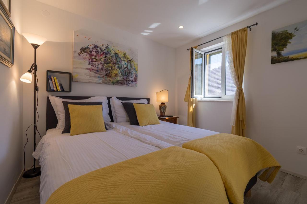 Rokovaca Apartment สกราดิน ภายนอก รูปภาพ